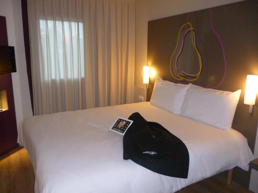 Hotel Ibis Styles Lleida Torrefarrera Екстериор снимка