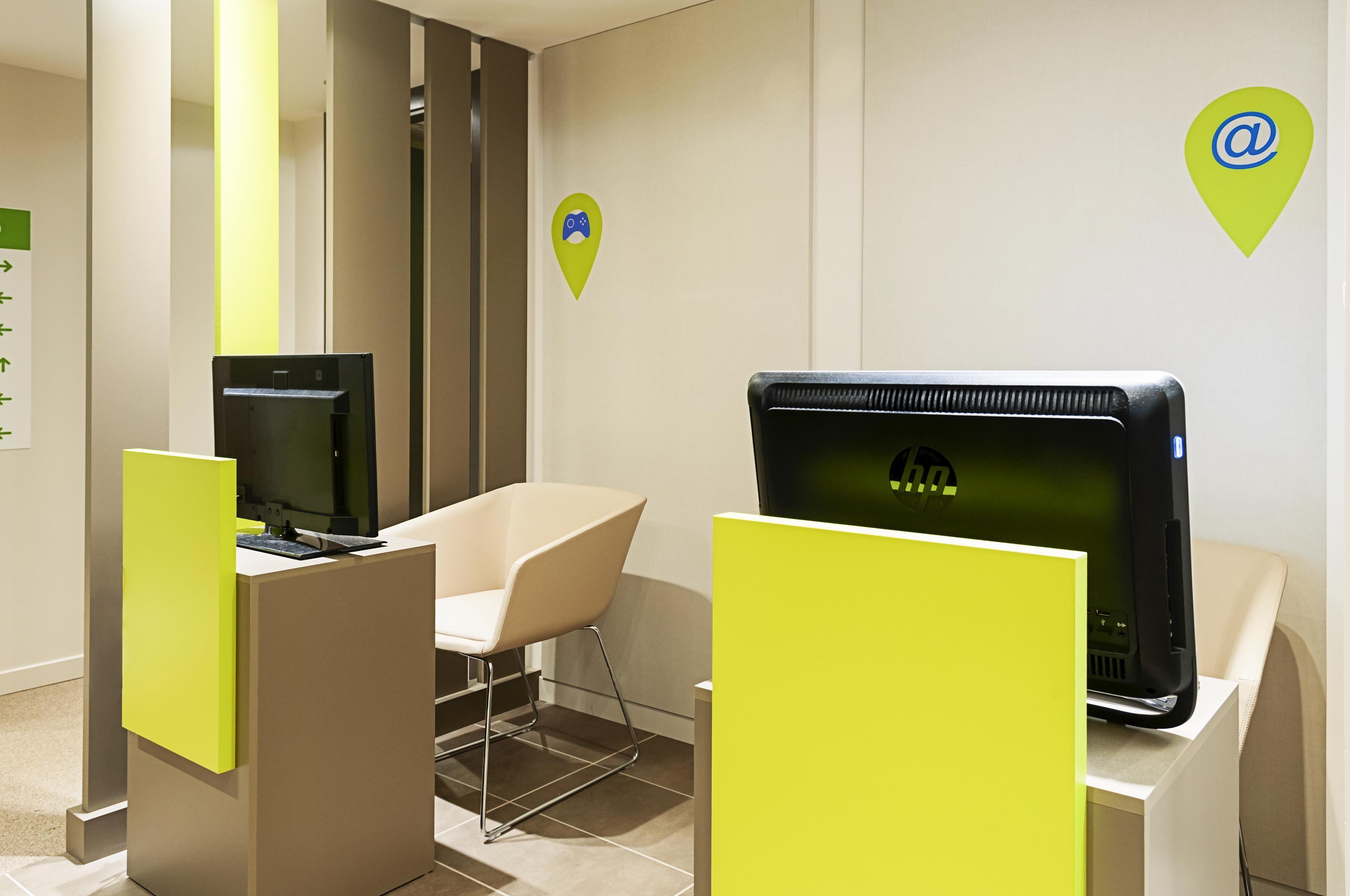 Hotel Ibis Styles Lleida Torrefarrera Екстериор снимка